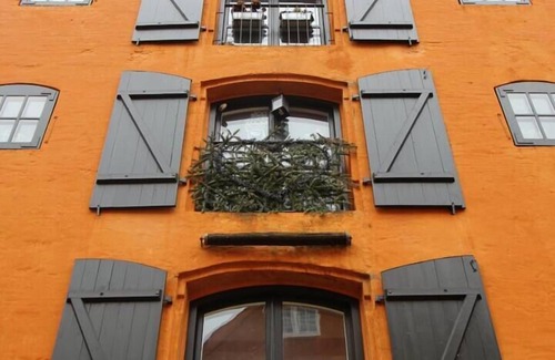 Christianshavn Apartment | Canal Calm apt Summar