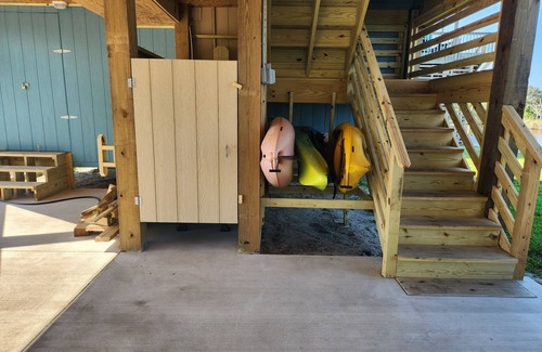 Frisco House | Canal front home with gorgeous sound views. 3 bedroom 2.5 bathrooms.