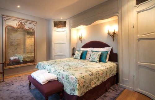 Historical Center Bruges House | Canalside House - Luxury Guesthouse