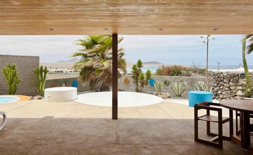 Urbanizacion Famara Villa | Canaryislandshost l Origen