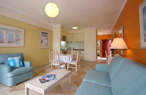 Madeira Island Resort | Caniço Bay Apartments