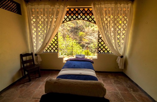 Curubande Hotel | Canon de La Vieja Lodge