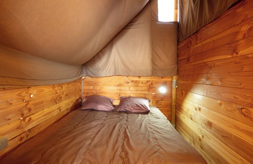 Bouzigues Cabin | Canvas hut near Etang de Thau! Book on : https:/www.lou-labech.fr/