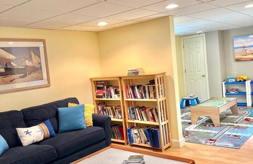 South Dennis House | Cape Cod's "Beach Rose"