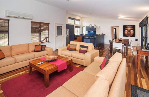 Margaret River House | Cape Illawarra - Rural Retreat, 2 minutes to town