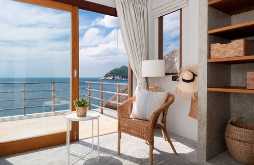 Ao Thian Og Villa | Cape Shark Pool Villas