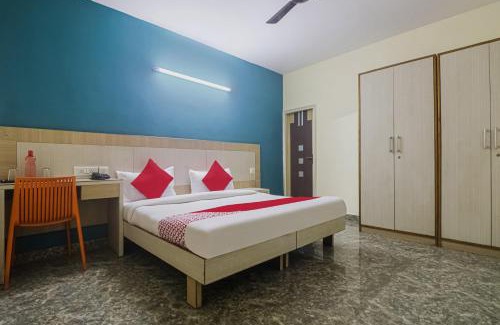 Sector 31 Hotel | Capital O Crown Inn Near Appu Ghar