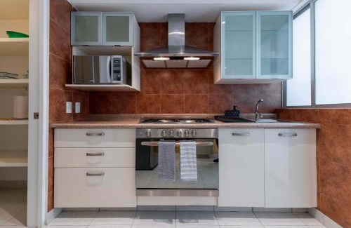 El Yaqui Apartment | Capitalia w Gym Near Centro Santa Fe Mall