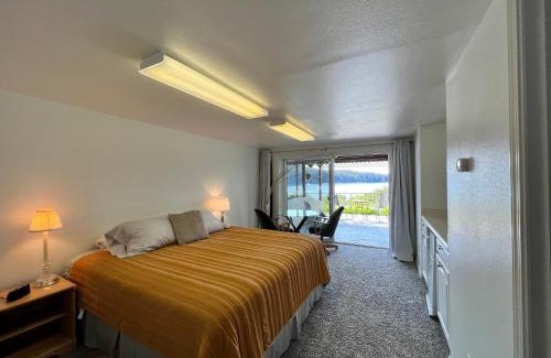 Kodiak House | Captains View