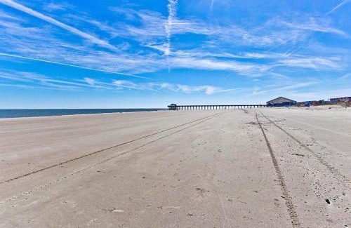 Savannah Beach Apartment | Captains Watch 13