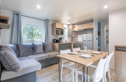 Les Conches RV Rental | Caravan '150' with Shared Pool and Shared Terrace