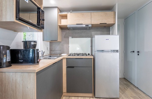 Les Conches RV Rental | Caravan '150' with Shared Pool and Shared Terrace