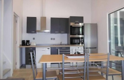 Carcans Plage Apartment | Carcans Plage: in the forest, 2 minutes away from the beach