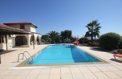 Kayalar Villa | Caretta Caretta Villa across from the Secret Beach