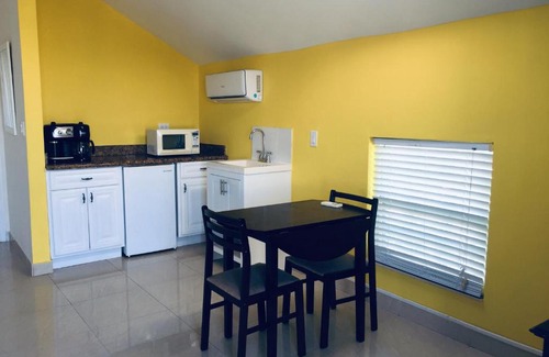 Leeward Settlement Apartment | Carib Club Second Floor C