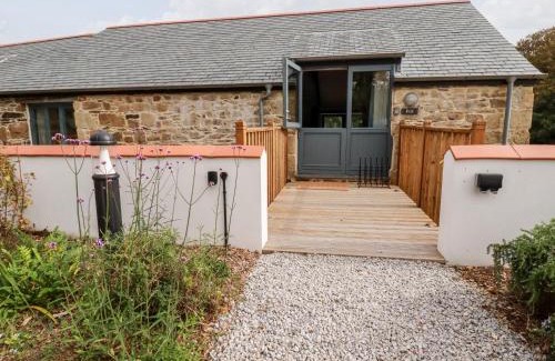 Newquay House | Carines Barns - Pol