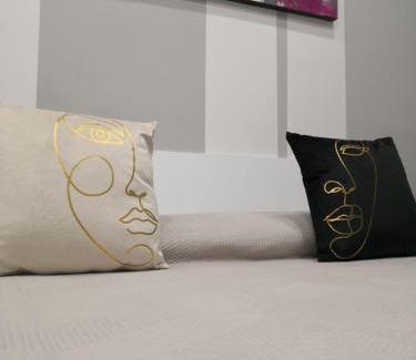 Borgo Vecchio Bed & Breakfast | CARLINO Room's