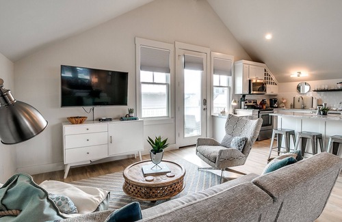 Eufaula Apartment | Carlton Landing- Loft on Boardwalk!