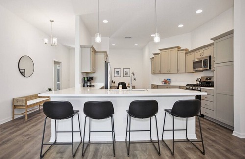 Sumter County House | Carmen Rene Luxury Stay (Shaddy Brook)