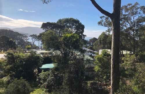 Depot Beach House | Carr Street Murramurang National Park managed by Batemans Bay Accom