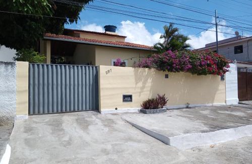 Castelo Branco House | CASA À 3 KM PRAIA TAMBAÚ
