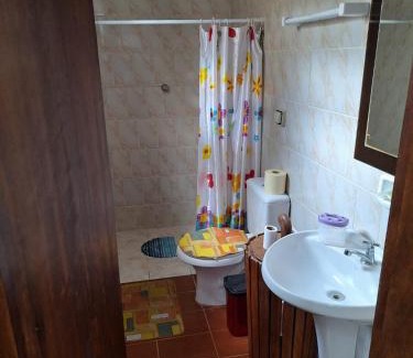 Bexiga House | Casa 800m da praia do Curral