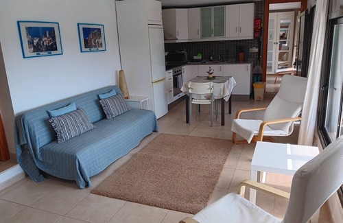 Les Planes del Rei Apartment | Casa Alados- modern Apnt within VillaSuala + amazing views in lovely location.
