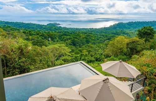 Uvita House | Casa Amigos - Breathtaking Luxe Ocean View Villa