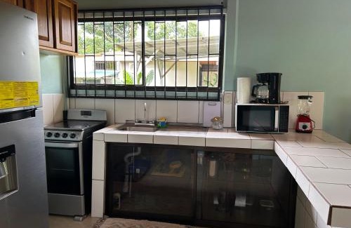 Los Angeles House | Casa anturio 2