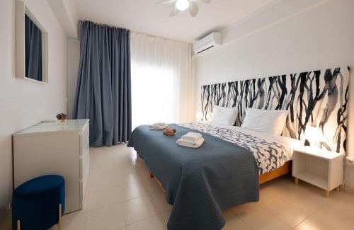 Alporchinhos Apartment | Casa Azul 3 - Senhora da Rocha, Algarve