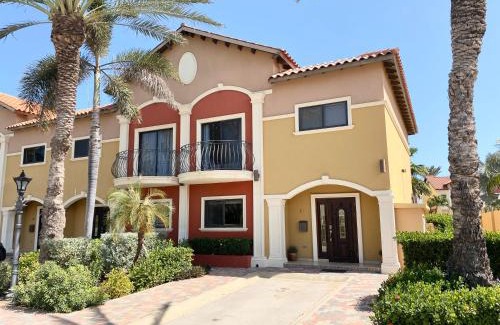 Gold Coast House | Casa Azure Aruba