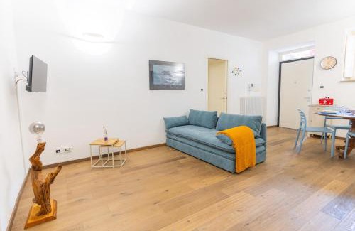 Pinerolo Apartment | Casa Azzura Bilocale chic a due passi dal Duomo