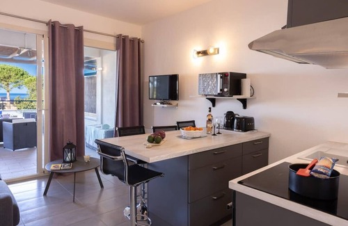 Marine de Saint Ambroggio Apartment | Casa Balanina