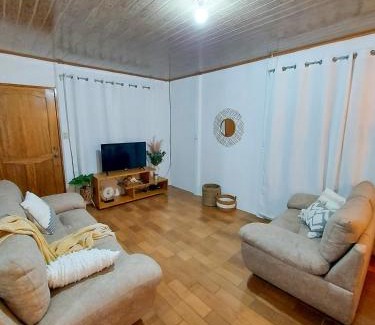 Puerto Jimenez House | Casa Bambú, con ac y wifi