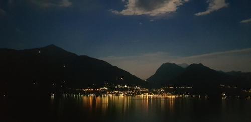 Santa Maria - Rezzonico Apartment | casa Belvedere
