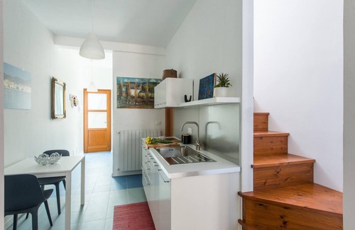 Castellammare Vucciria Apartment | Casa Blu con Terrazza Alla Vucciria