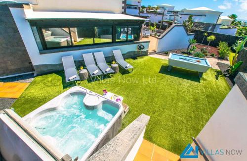 Playa Blanca Villa | Casa Bonita - LH144 By Villas Now Ltd