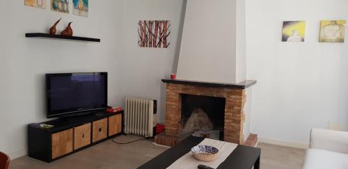 L'Estartit Apartment | Casa cómoda y equipada para 6 en centro pueblo