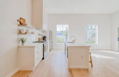 Santa Barbara Apartment | Casa Castillo