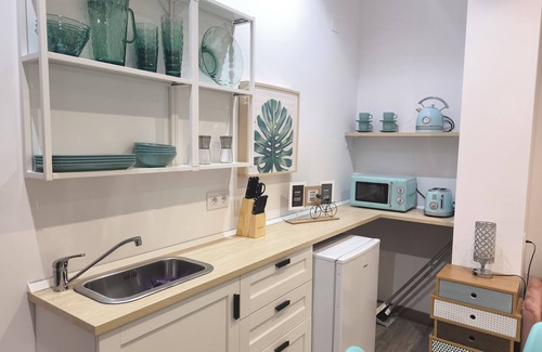 San Fernando Apartment | Casa Cervera: Acogedor Estudio con una Magnifica Ubicación en la Bahía de Cádiz