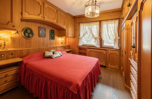 Cortina d'Ampezzo Apartment | Casa Cinque Torri