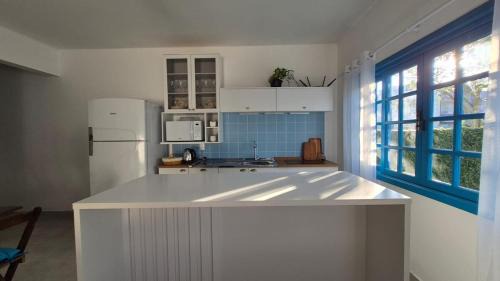 Ubatuba House | Casa com 3 suítes perto do mar Ubatuba - SFS