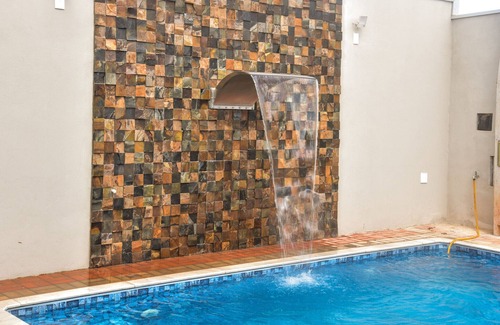 Itapetininga House | Casa com piscina e Wi-Fi em Itapetininga