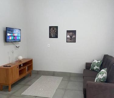 Campo Verde Apartment | Casa completa, ótima localizacao para 4 pessoas