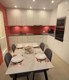 San Miguel de Salinas Villa | Casa con piscina