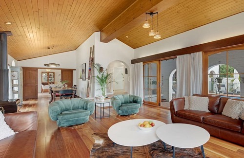 Culburra Beach House | Casa Culburra - mid-century modern style retreat with fireplace, swimming pool, and billiard table