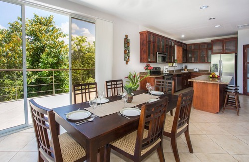 Parrita House | Casa De Fox - Great Home in the Rainforest w/private pool & Wi-Fi