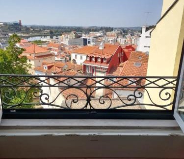 Coimbra City Centre Apartment | Casa da Carqueja 1