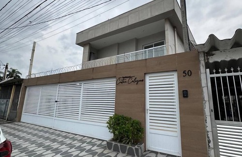 Gloria House | CASA DAS FLORES