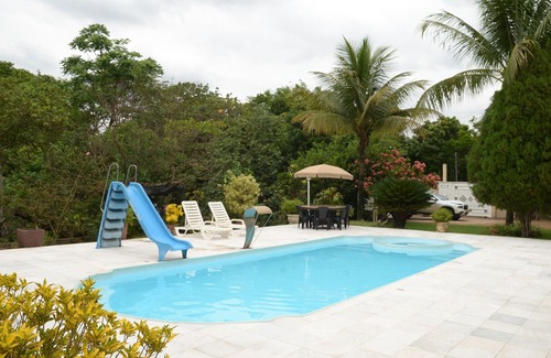 Delta House | Casa de campo c WiFi, piscina e churrasq -Delta/MG